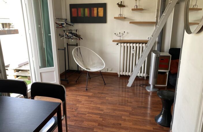 F1 DERNIER ETAGE — photo 3