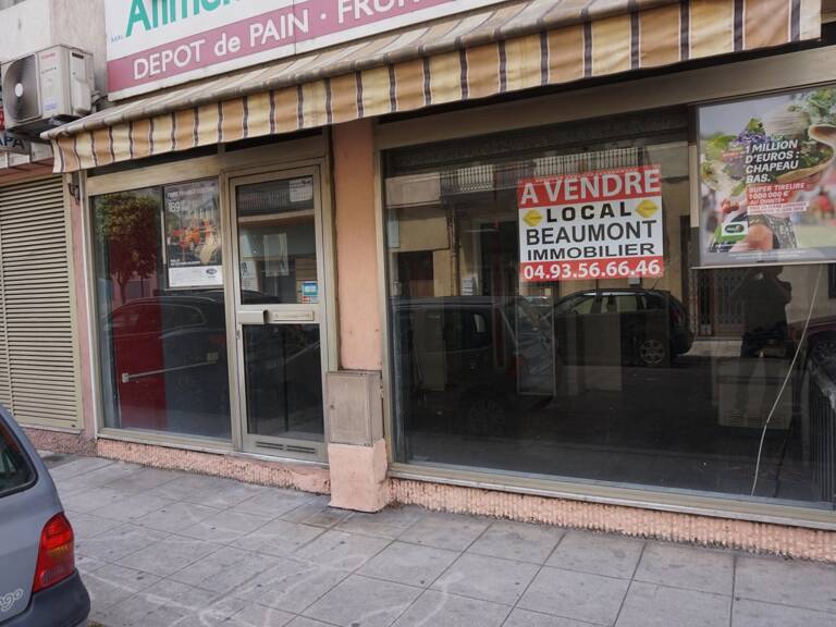 Murs libres tous commerces saint Roch — photo 1