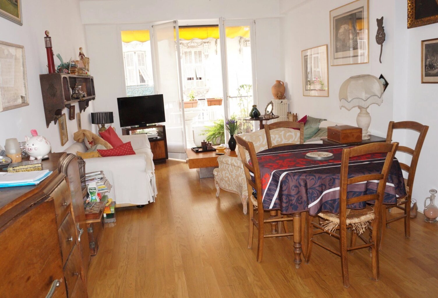Secteur Place du Pin 4P 98m² — photo 1