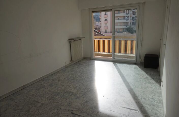 2P ensoleillé au calme avec grand balcon — photo 2
