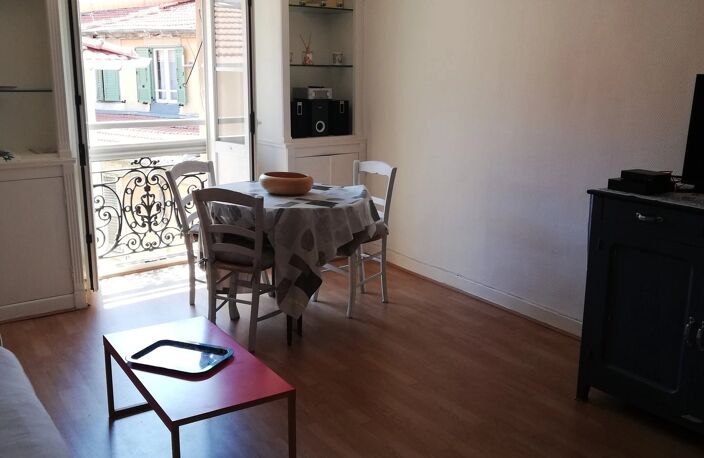 Deux pièces Typique Vielle Ville — photo 2