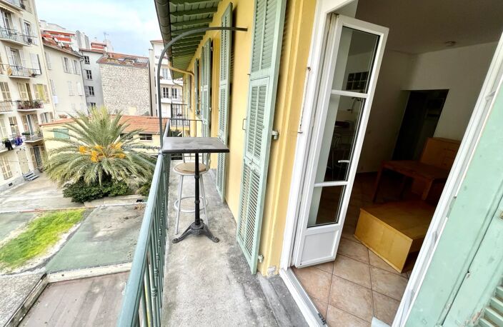 Studio Rue Pietonne au coeur de Liberation — photo 2