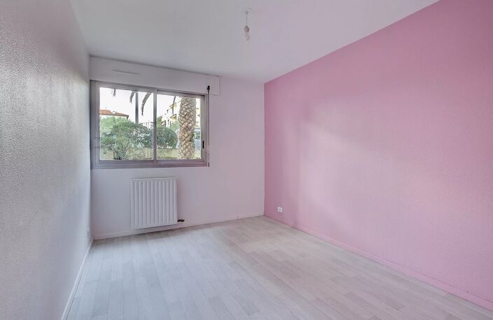 3P au calme proche commerces — photo 5