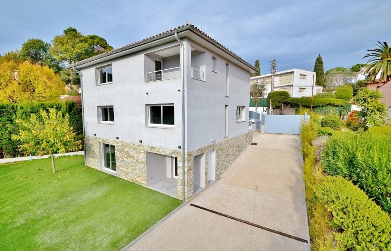 maison 5 pièces 160 m2 à vendre à Mougins (06250)