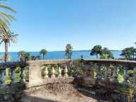 CANNES - PALM BEACH - Villa 1900 avec dépendances - Grand terrain sur la mer — photo 2