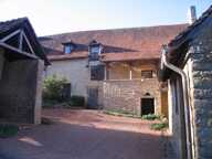Presbytère du XIIème en parfait état à vendre en Bourgogne — photo 2