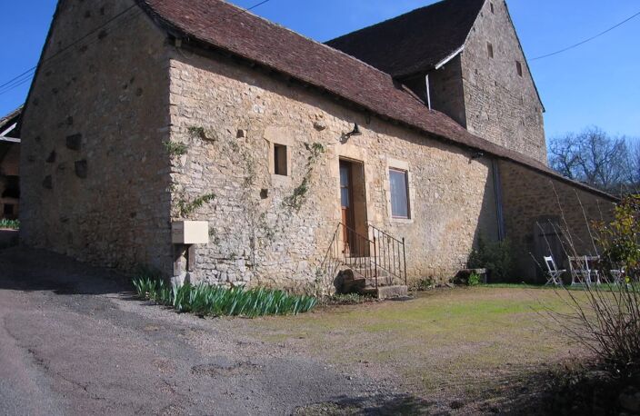 Presbytère du XIIème en parfait état à vendre en Bourgogne — photo 3