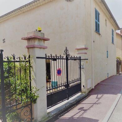 Maison 8 pièces 470000 €