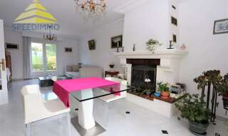 Maison 7 Pièces 176 m² à vendre à Mandres-les-Roses (94520)