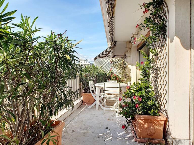 Cannes Basse Californie Spacieux 3 Pièces avec terrasse et proche Croisette — photo 1