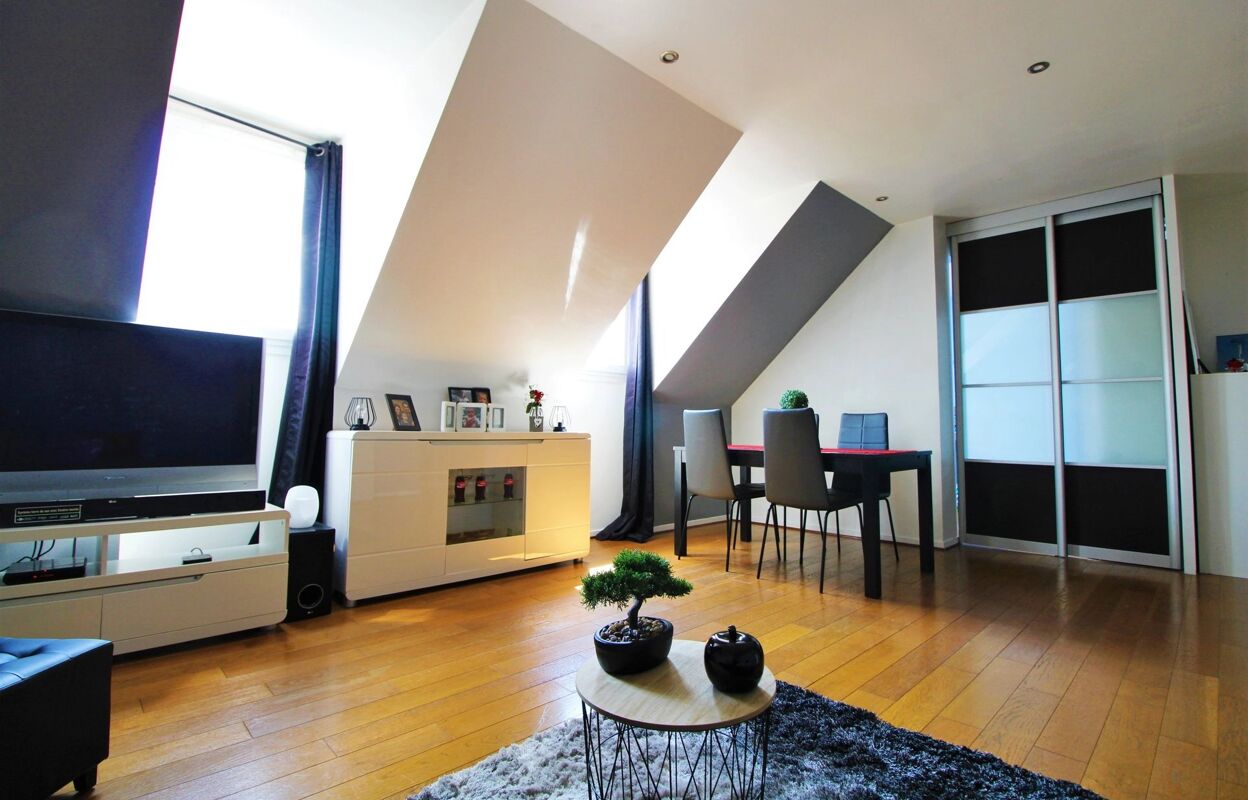 appartement 3 pièces 64 m2 à vendre à Pontault-Combault (77340)