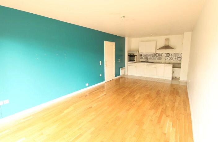 Vente appartement 3 pièces 67 m² Pontault-Combault (77340) — photo 2
