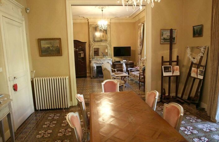 Maison de maître centre GIGEAN — photo 4