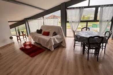 Appartement 3 pièces 920 €
