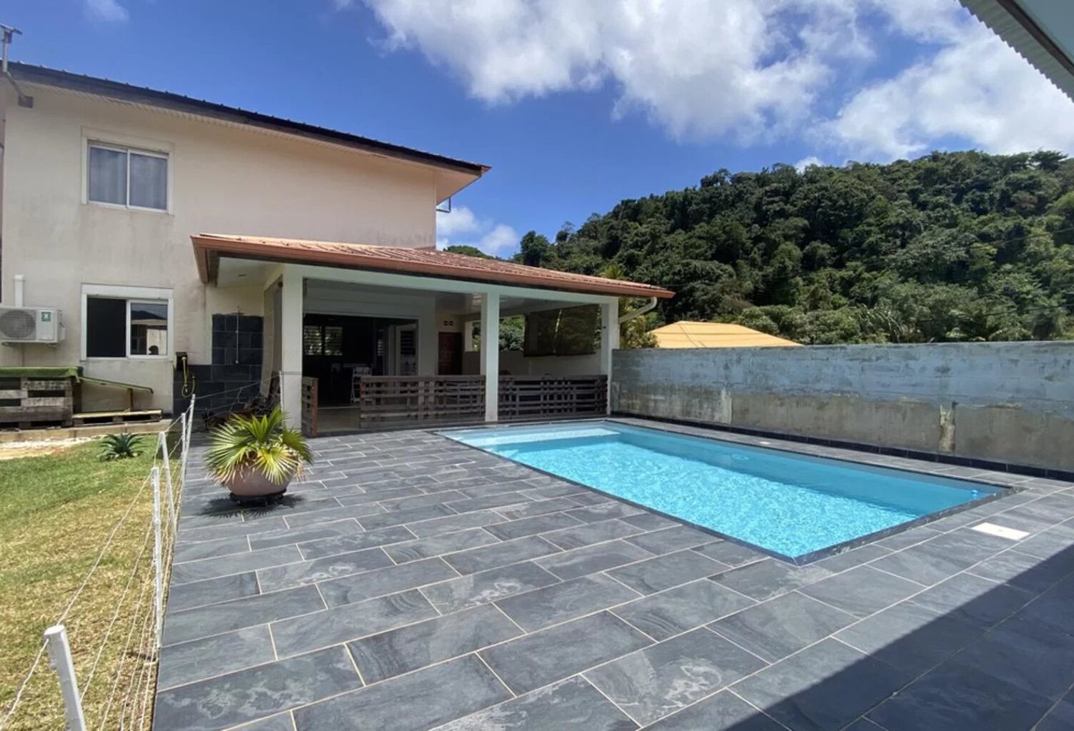 TRÈS JOLIE VILLA - BOURDA - CAYENNE — photo 1