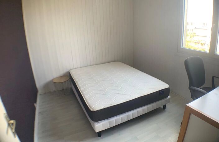 EXCLUSIF BREST FACULTES APPARTEMENT T3 — photo 5