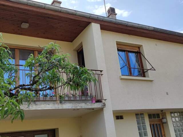 MAISON ST DENIS LES BOURG - 4 CHAMBRES — photo du bien