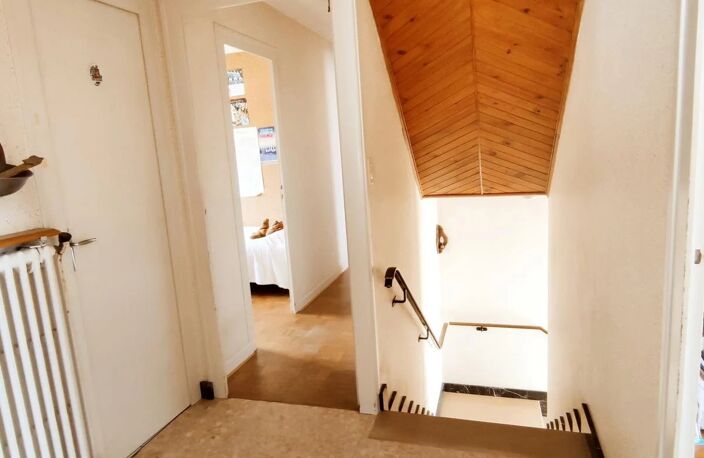 MAISON ST DENIS LES BOURG - 4 CHAMBRES — photo 2