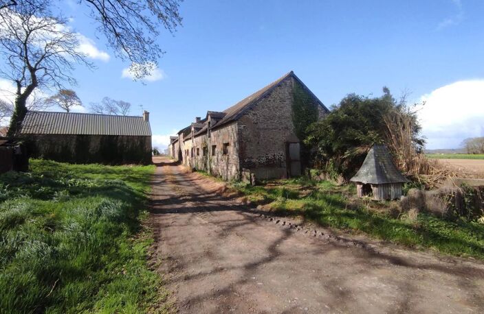 CORPS DE FERME A RENOVER — photo 2