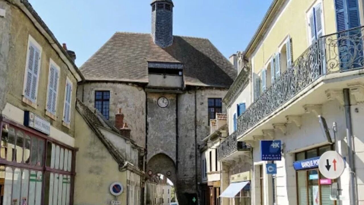 maison 4 pièces 95 m2 à vendre à Ainay-le-Château (03360)