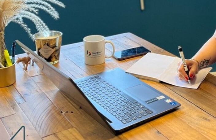 Bureau — photo 4
