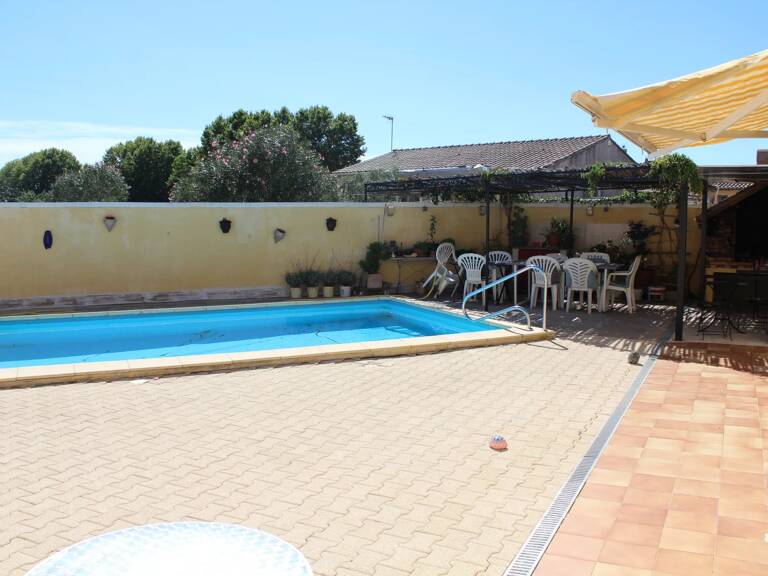 UCHAUD - Maison 125 M² avec piscine - 299 000 € FAI — photo 1