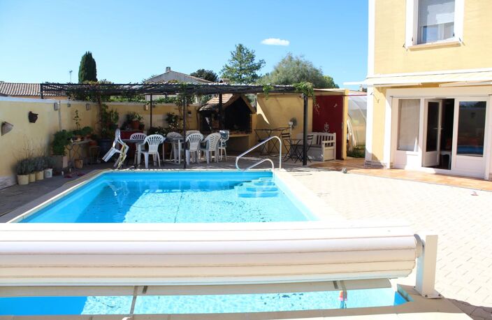UCHAUD - Maison 125 M² avec piscine - 299 000 € FAI — photo 3