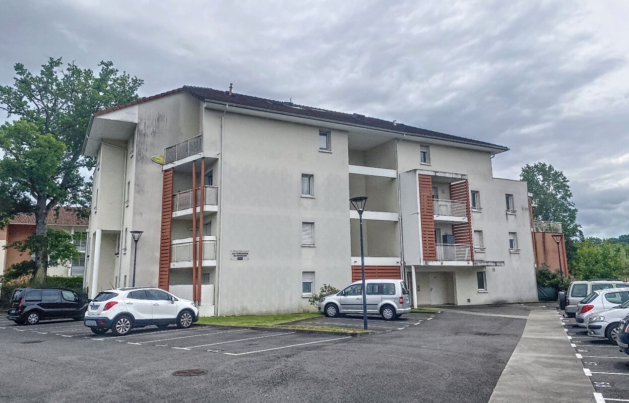 appartement 2 pièces 42 m2 à vendre à Lons (64140)