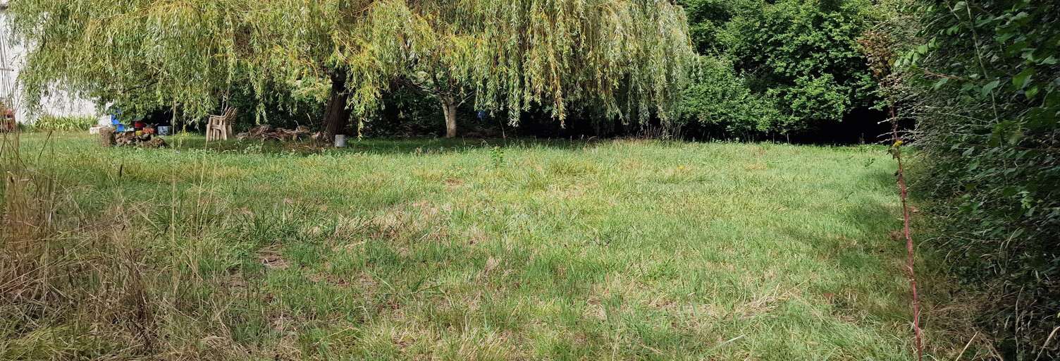 Terrain   m² à vendre à Saintes (17100)