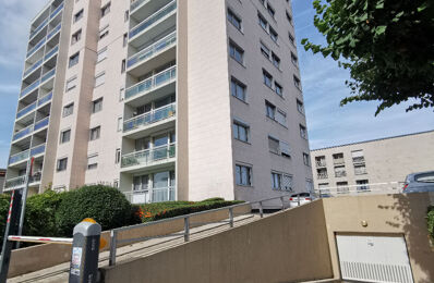 location garage 55 € CC /mois à proximité de Bezannes (51430)