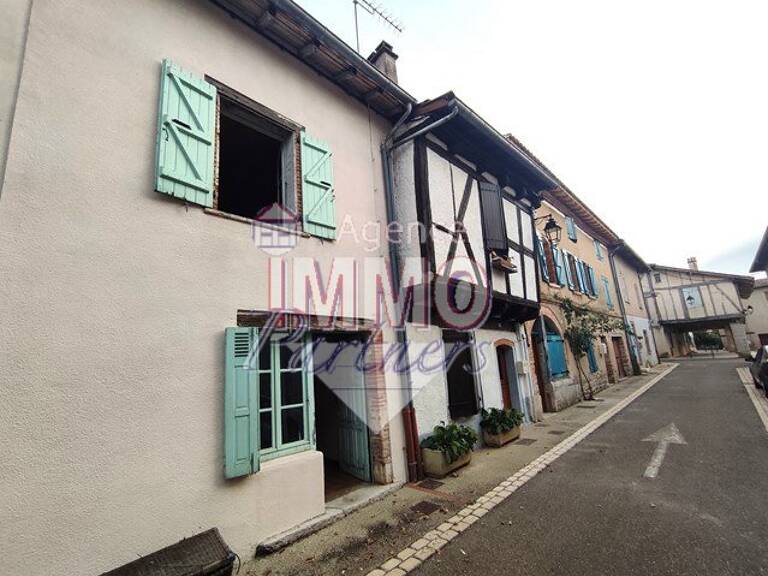 REALVILLE — photo 1