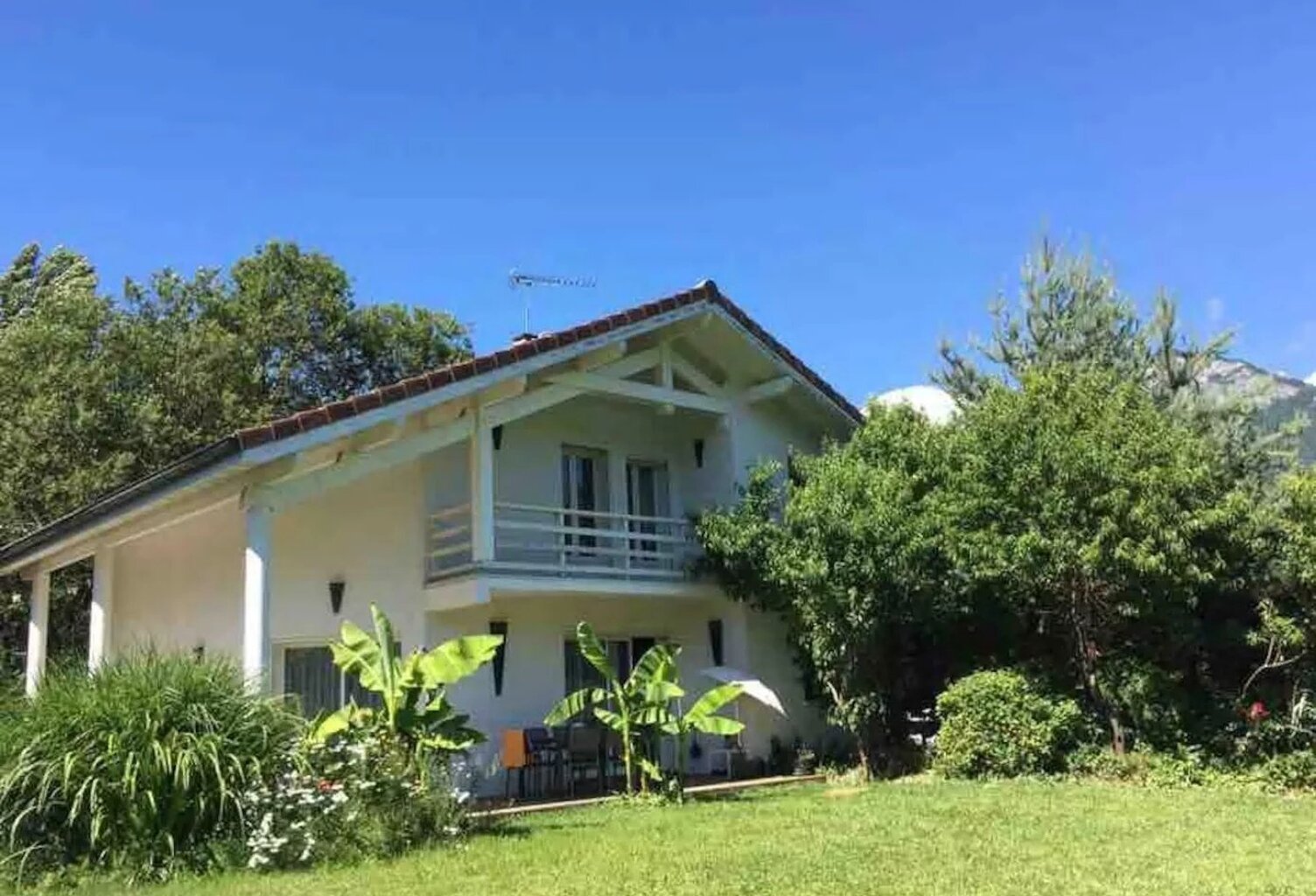MAISON THYEZ — photo 1