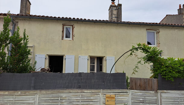 Villa / Maison 4 pièces  à vendre Gonds (Les) 17100