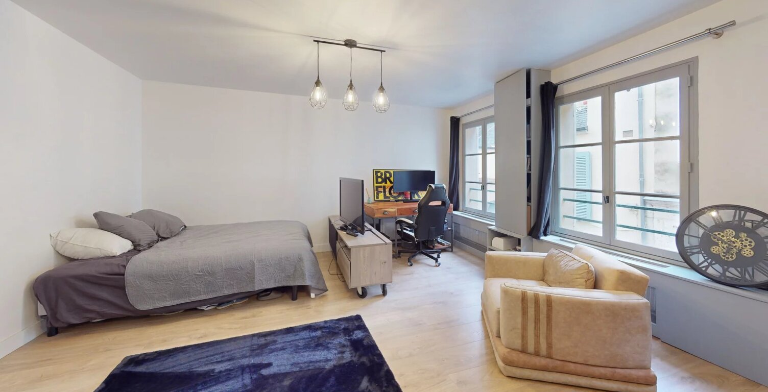 À VENDRE - Appartement T1 CHARTRES-CENTRE avec ascenseur — photo 1