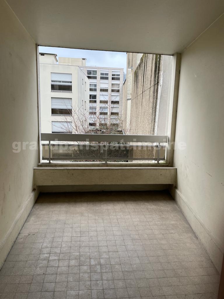 Appartement a louer paris-11e-arrondissement - 2 pièce(s) - 51 m2 - Surfyn