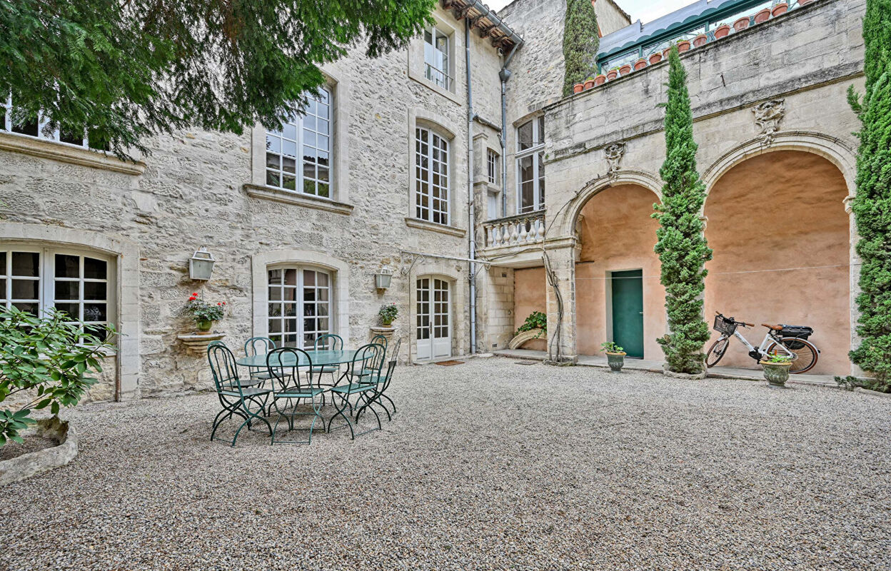 maison 6 pièces 228 m2 à vendre à Avignon (84000)