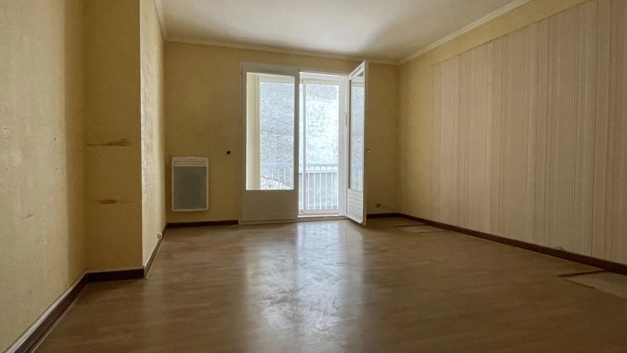 appartement 3 pièces 69 m2 à vendre à Digne-les-Bains (04000)