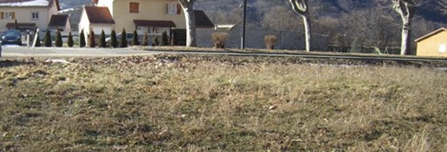 Terrain  303 m² à vendre à La Roche-des-Arnauds (05400)