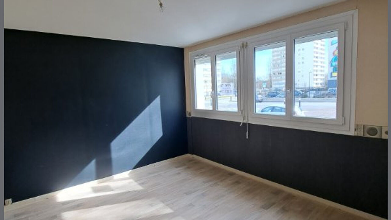 appartement 3 pièces 69 m2 à vendre à Laval (53000)