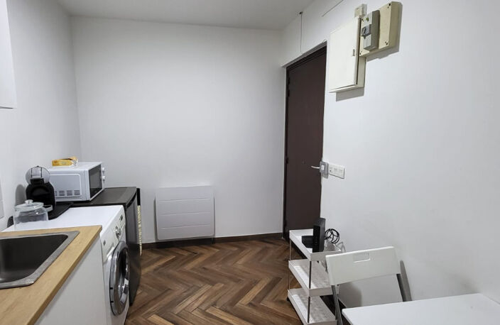 SALON DE COIFFURE Villeurbanne 55 m2 — photo 5