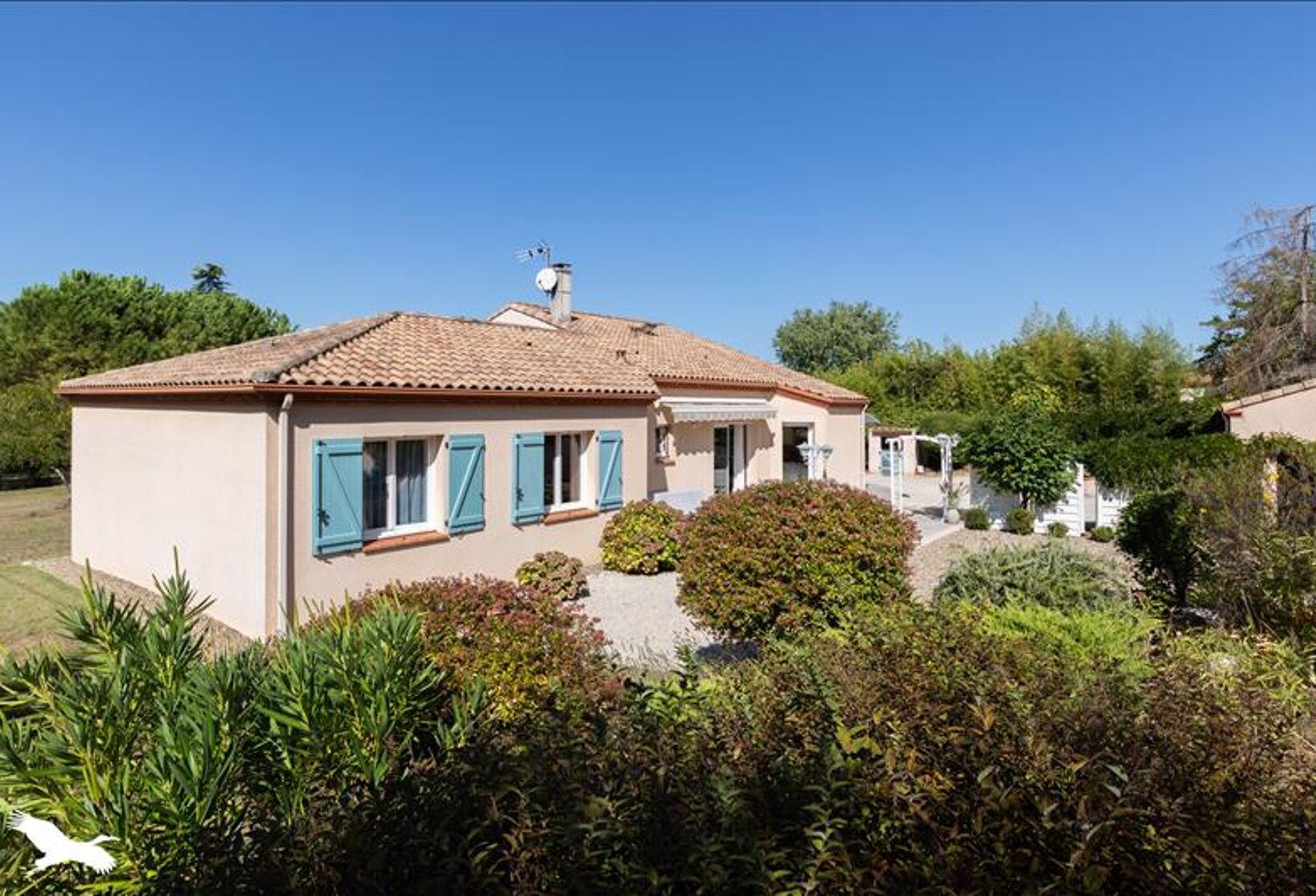 Villa de 7 pièces principales — photo 1
