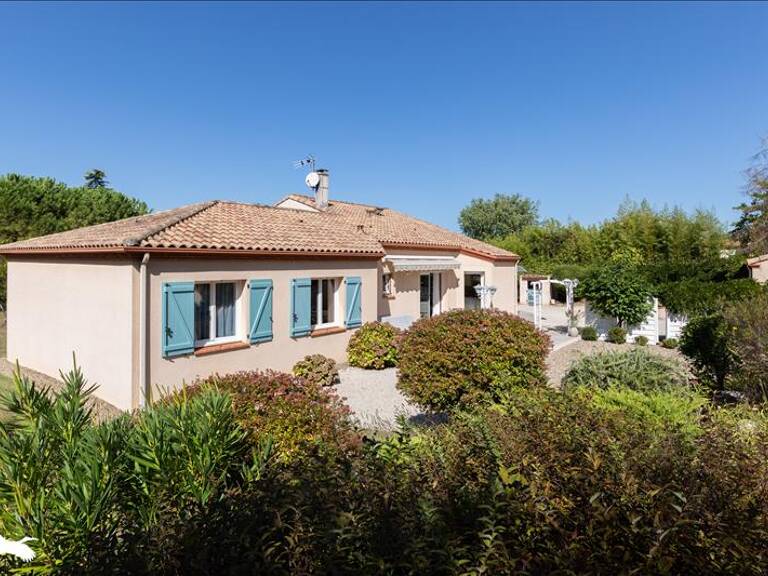 Villa de 7 pièces principales — photo 1