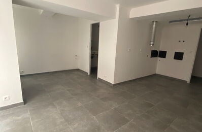 location commerce 270 € CC /mois à proximité de Revel (31250)