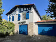 VILLA STYLE BASQUE PROCHE PLAGES ET PORT DE PLAISANCE AU PR — photo 2
