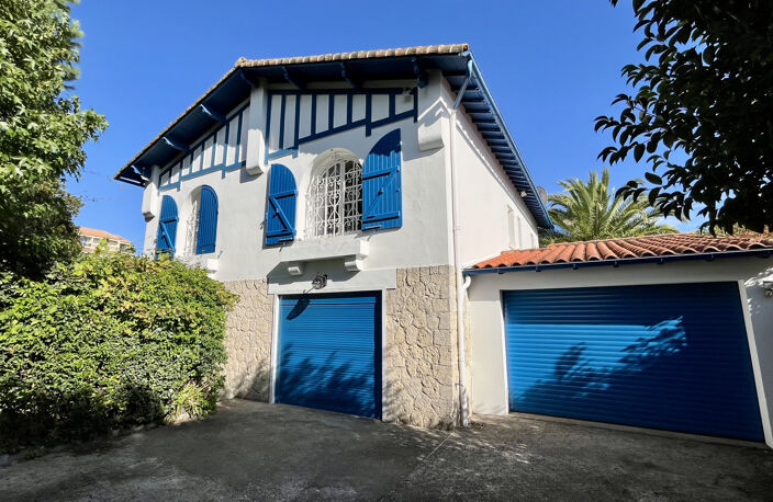 VILLA STYLE BASQUE PROCHE PLAGES ET PORT DE PLAISANCE AU PR — photo 2