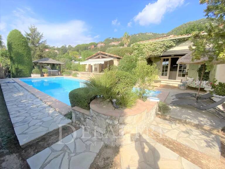 GRASSE EST — photo 1
