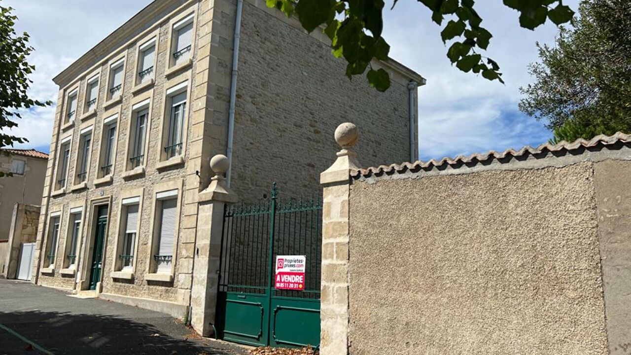 maison 6 pièces 170 m2 à vendre à Saint-Maixent-l'École (79400)