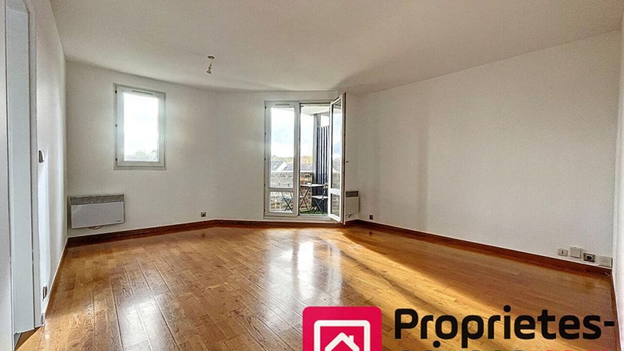 appartement 2 pièces 45 m2 à vendre à Montigny-le-Bretonneux (78180)
