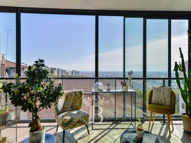 Lyon 5 - Saint Just - Sainte Irénée - Appartement de 68,92 m² - Terrasse - 1 cave - 2 chambres — photo 1