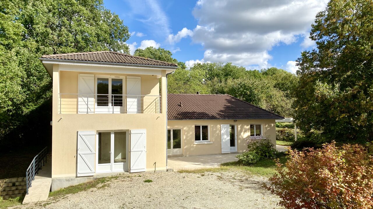 maison 7 pièces 185 m2 à vendre à Saint-Benoît (86280)